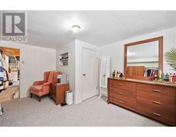 1231 EXMOUTH STREET - 31