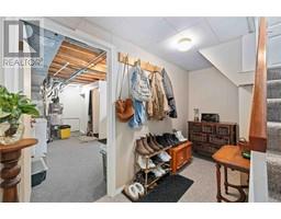 1231 EXMOUTH STREET - 32