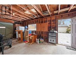 1231 EXMOUTH STREET - 34