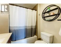 422 LYDIA STREET - 24