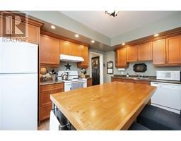182 TALFOURD STREET - 16