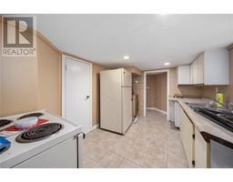 169 CHRISTINA STREET South - 32