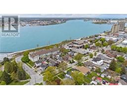 169 CHRISTINA STREET South - 36