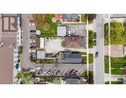 169 CHRISTINA STREET South - 40