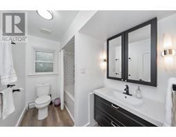 570 CATHCART BOULEVARD - 23