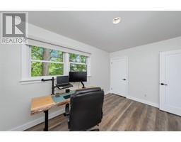 570 CATHCART BOULEVARD - 25