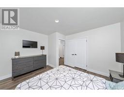 570 CATHCART BOULEVARD - 27