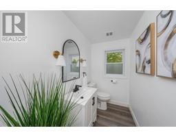 570 CATHCART BOULEVARD - 36