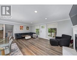 570 CATHCART BOULEVARD - 7