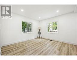 386 CROMWELL STREET - 11