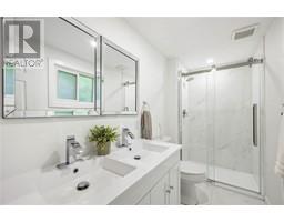 386 CROMWELL STREET - 14