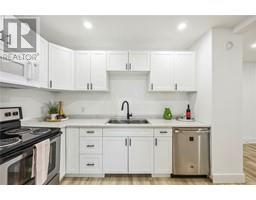 386 CROMWELL STREET - 18