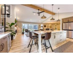 5168 LAKESHORE ROAD - 15