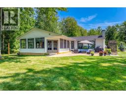 5168 LAKESHORE ROAD - 36