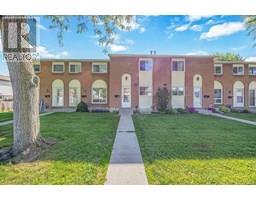 27 TURNER DRIVE UnitNo. 38 - 1