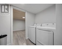 27 TURNER DRIVE UnitNo. 38 - 10
