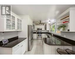 305 NEWTON COURT - 11