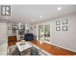 305 NEWTON COURT - 16