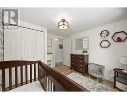 305 NEWTON COURT - 21
