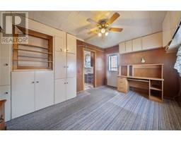 2344 Sydenham AVENUE - 6