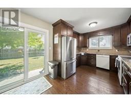 1544 Colborne ROAD - 12