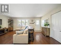 1544 Colborne ROAD - 4