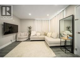 483 WELLINGTON STREET - 11