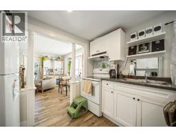 483 WELLINGTON STREET - 16
