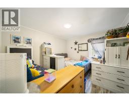483 WELLINGTON STREET - 19