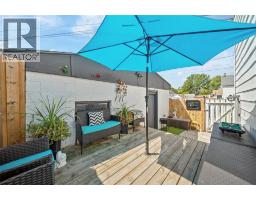 483 WELLINGTON STREET - 20