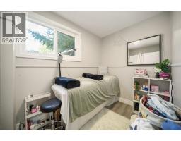 483 WELLINGTON STREET - 9