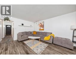 205 Fane STREET UnitNo. 2B - 8
