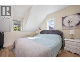 359 MAXWELL STREET - 17