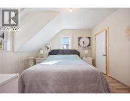 359 MAXWELL STREET - 18