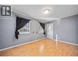 124 FAIRVIEW PLACE - 17