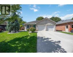 123 Cassandra BOULEVARD - 2