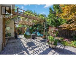123 Cassandra BOULEVARD - 32