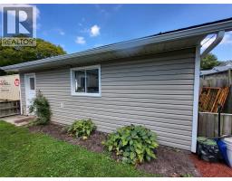 127 Cameron STREET - 7