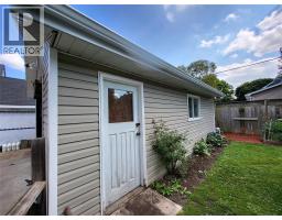 127 Cameron STREET - 8