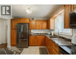 2576 ELIZABETH STREET - 11
