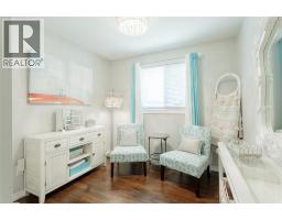2576 ELIZABETH STREET - 15