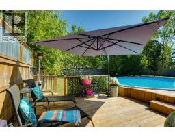 2576 ELIZABETH STREET - 35