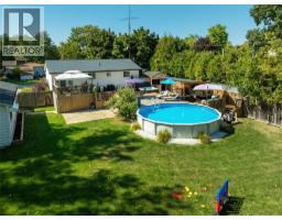 2576 ELIZABETH STREET - 43