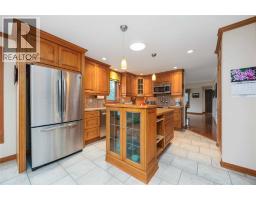 1311 Lakeshore ROAD - 15