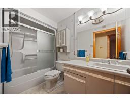 1311 Lakeshore ROAD - 26