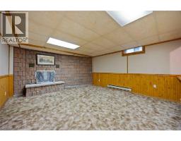 1311 Lakeshore ROAD - 35