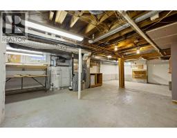 1311 Lakeshore ROAD - 37