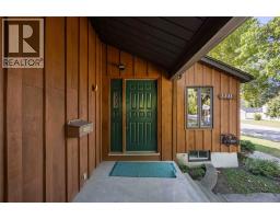 1311 Lakeshore ROAD - 6