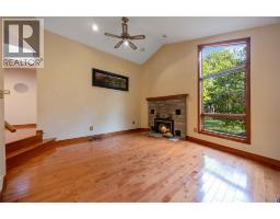 1311 Lakeshore ROAD - 8