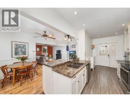 110 ST CLAIR STREET - 12